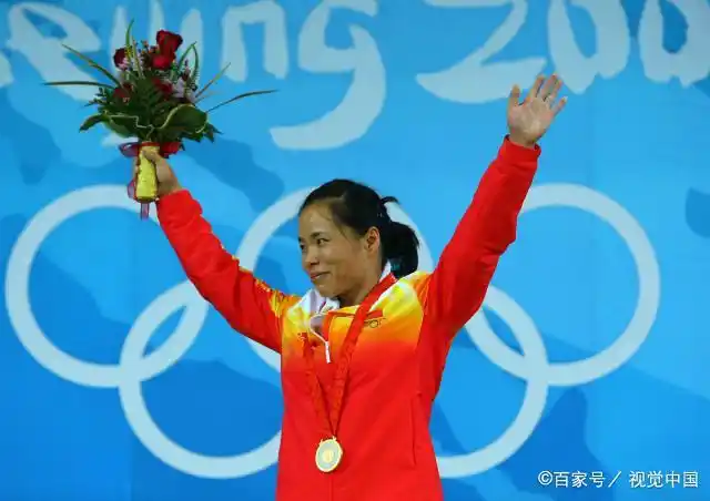 举重冠军2024奥运_2001举重冠军_举重冠军2016
