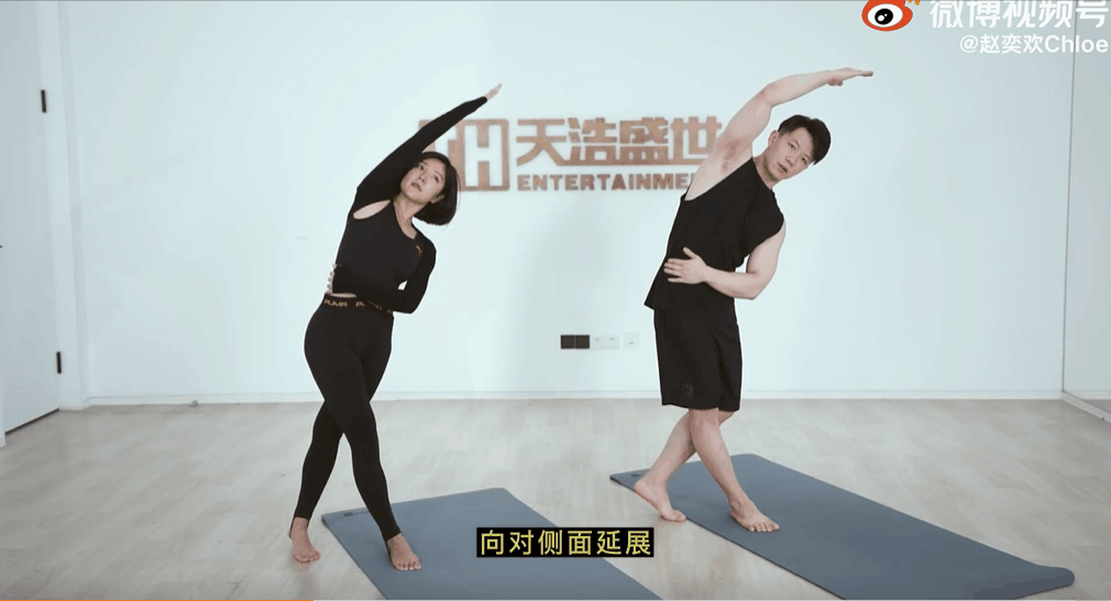 健身房大妈打男私教_大妈掌掴健身房教练_大妈吃醋扇健身房教练
